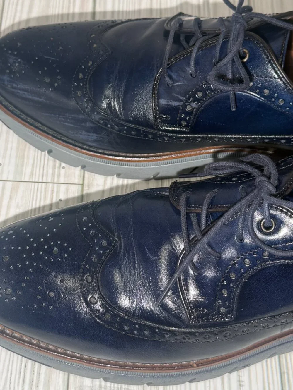 Johnston & Murphy Collection step out